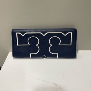 Tory Burch navy and white clutch